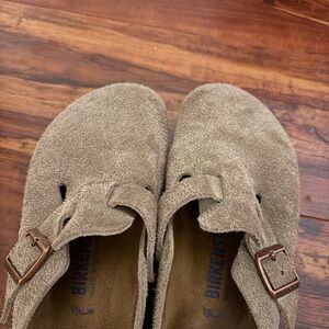 DO NOT BUY
I CANT DELETE THIS IT WONT LET ME